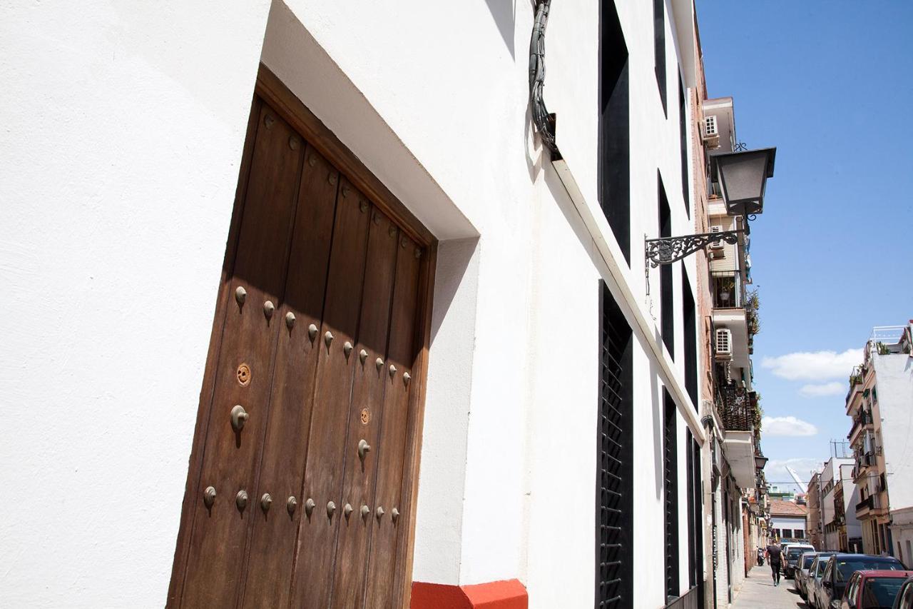 Gotoseville Faustino Flats, Seville